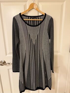 Prana Whitley Sweater Dress Black Gray Organic Cotton Stripe Women’s Small EUC